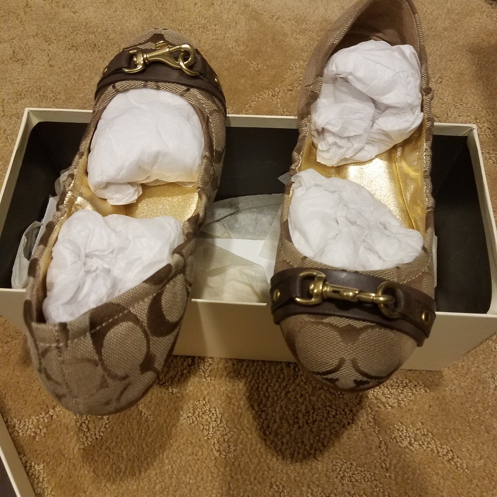 Coach Destin ballet flats